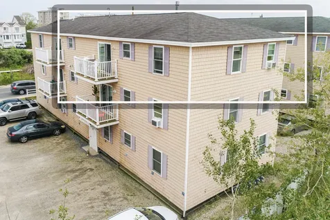 20 Cable Avenue Salisbury MA 01952