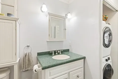 20 Cable Avenue Salisbury MA 01952