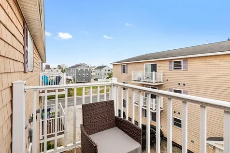 20 Cable Avenue Salisbury MA 01952
