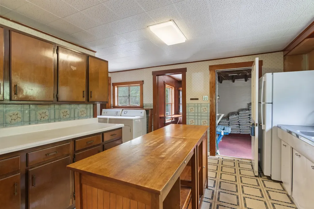 335 Warren Mountain Road Roxbury VT 05669