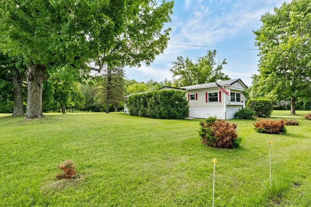 961 Truck Route Alburgh VT 05440