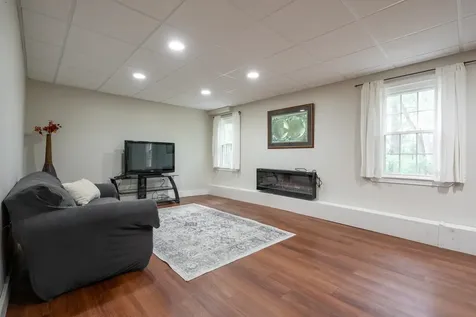 43 Longwood Drive Swanzey NH 03446