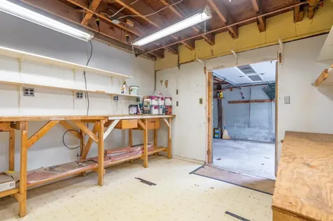 43 Longwood Drive Swanzey NH 03446