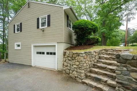 43 Longwood Drive Swanzey NH 03446