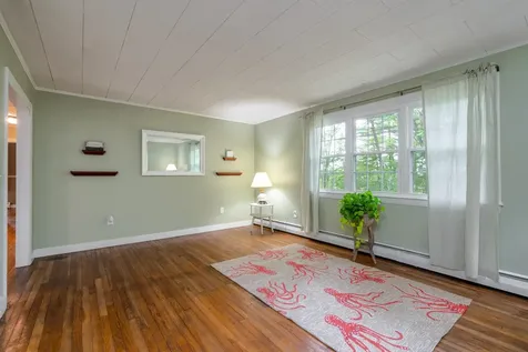 43 Longwood Drive Swanzey NH 03446