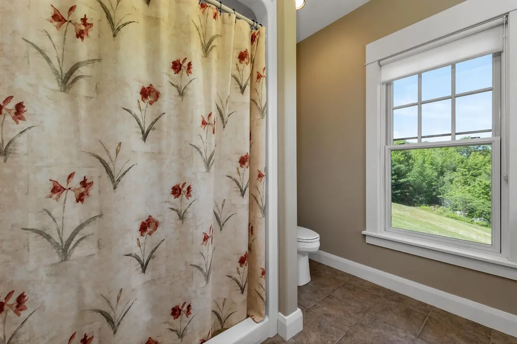 3 Simon Hill Road Ossipee NH 03864