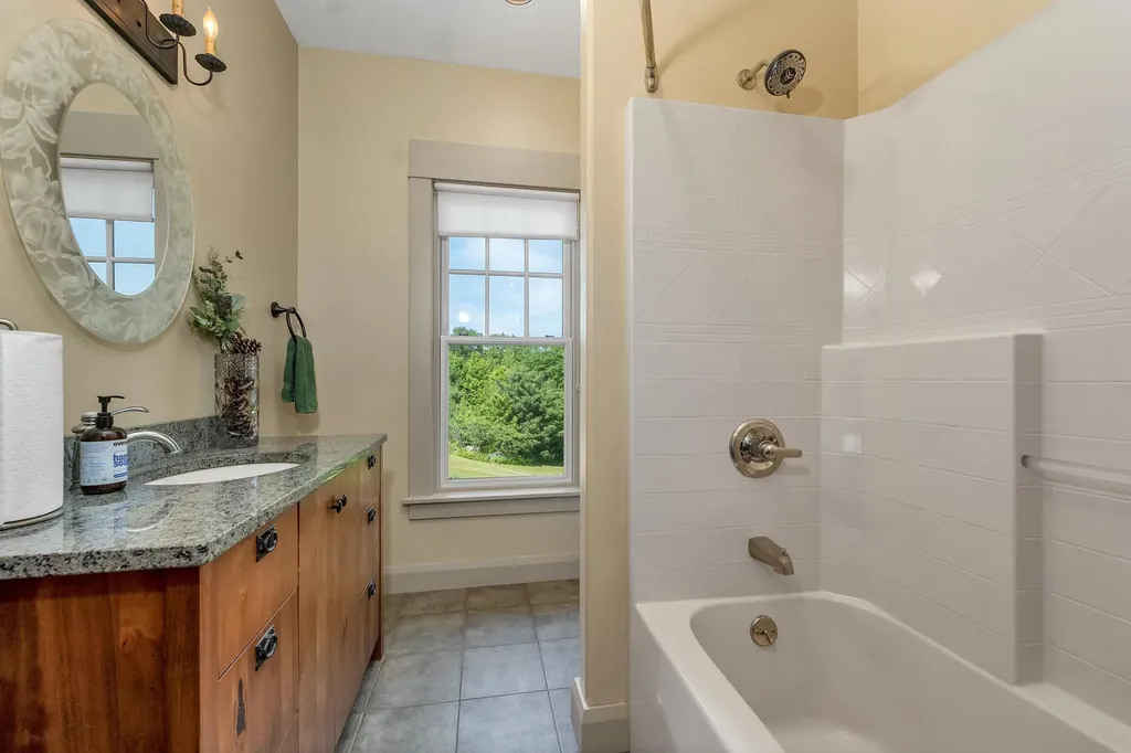 3 Simon Hill Road Ossipee NH 03864