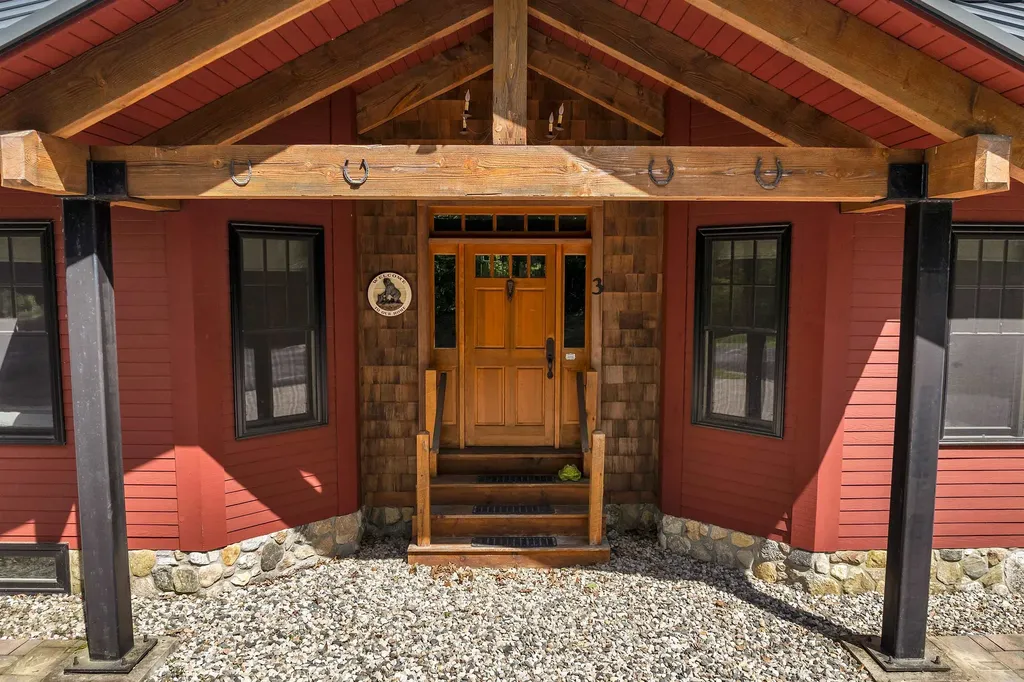 3 Simon Hill Road Ossipee NH 03864