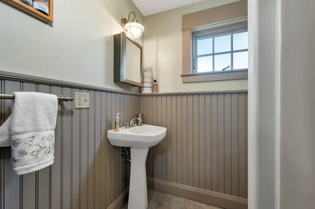 3 Simon Hill Road Ossipee NH 03864