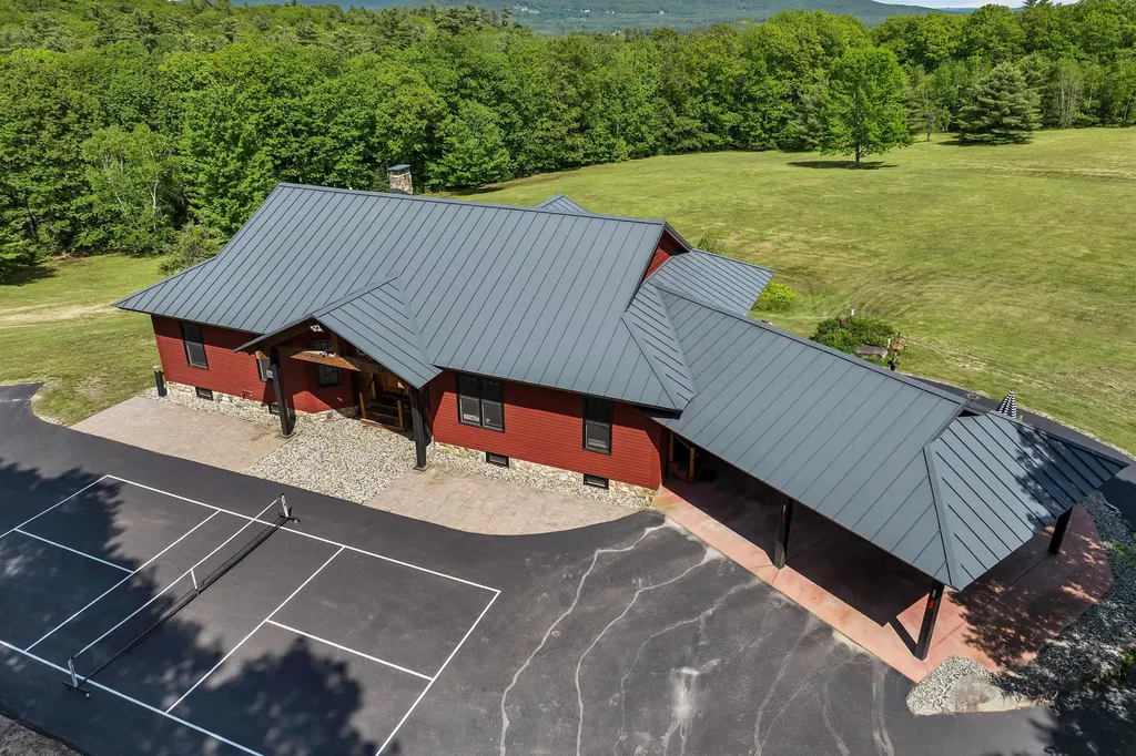 3 Simon Hill Road Ossipee NH 03864