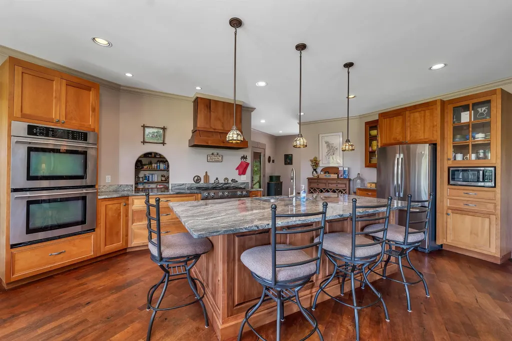 3 Simon Hill Road Ossipee NH 03864