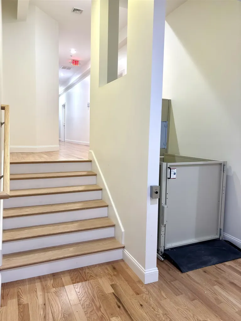 10 Diamond Oaks Boulevard Kingston NH 03848