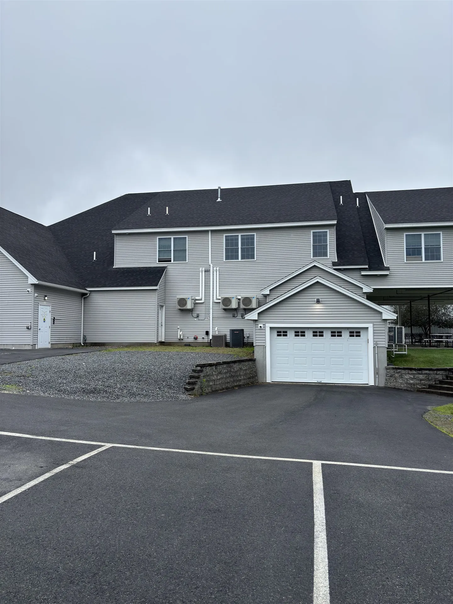 10 Diamond Oaks Boulevard Kingston NH 03848
