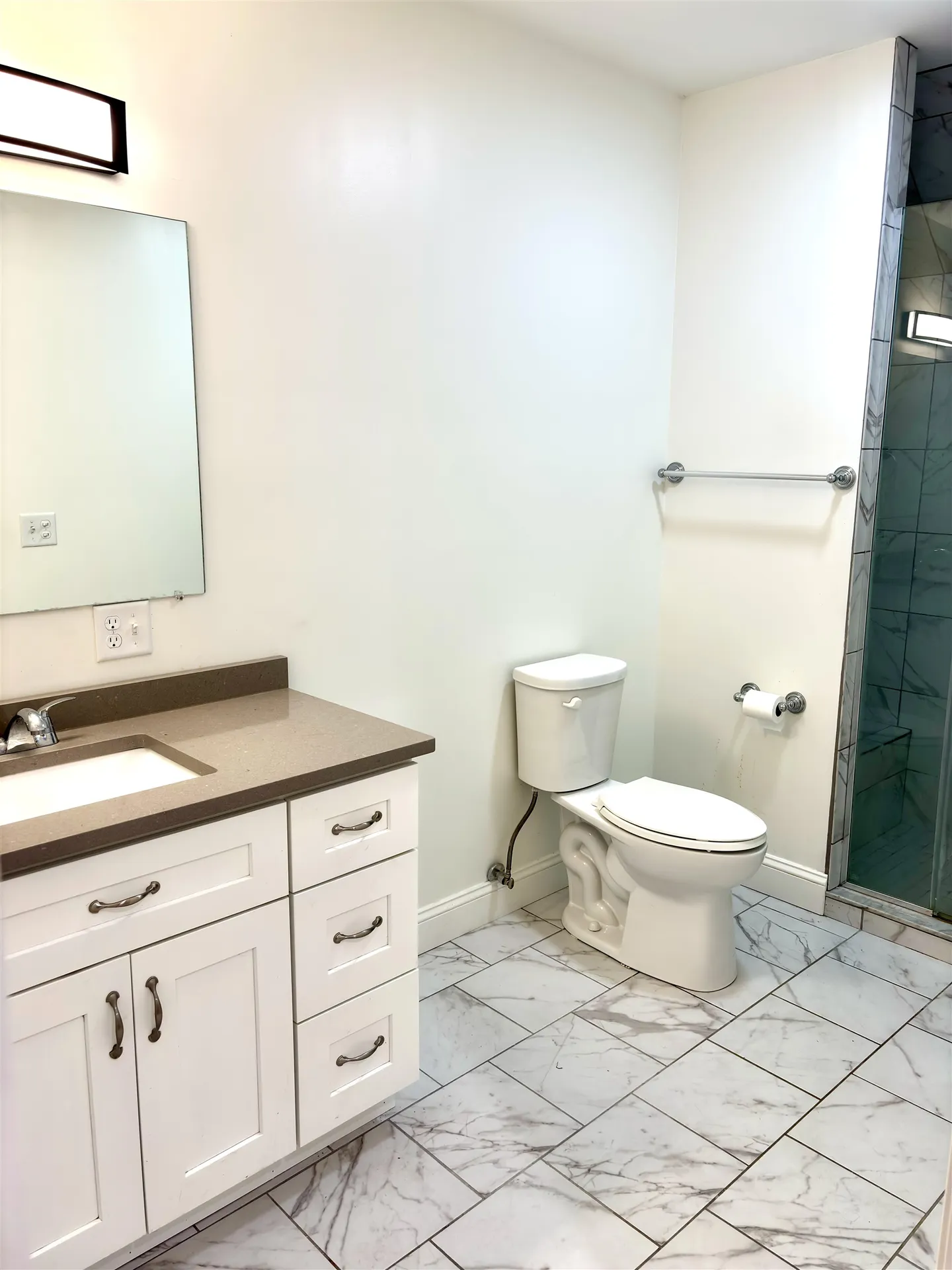 10 Diamond Oaks Boulevard Kingston NH 03848