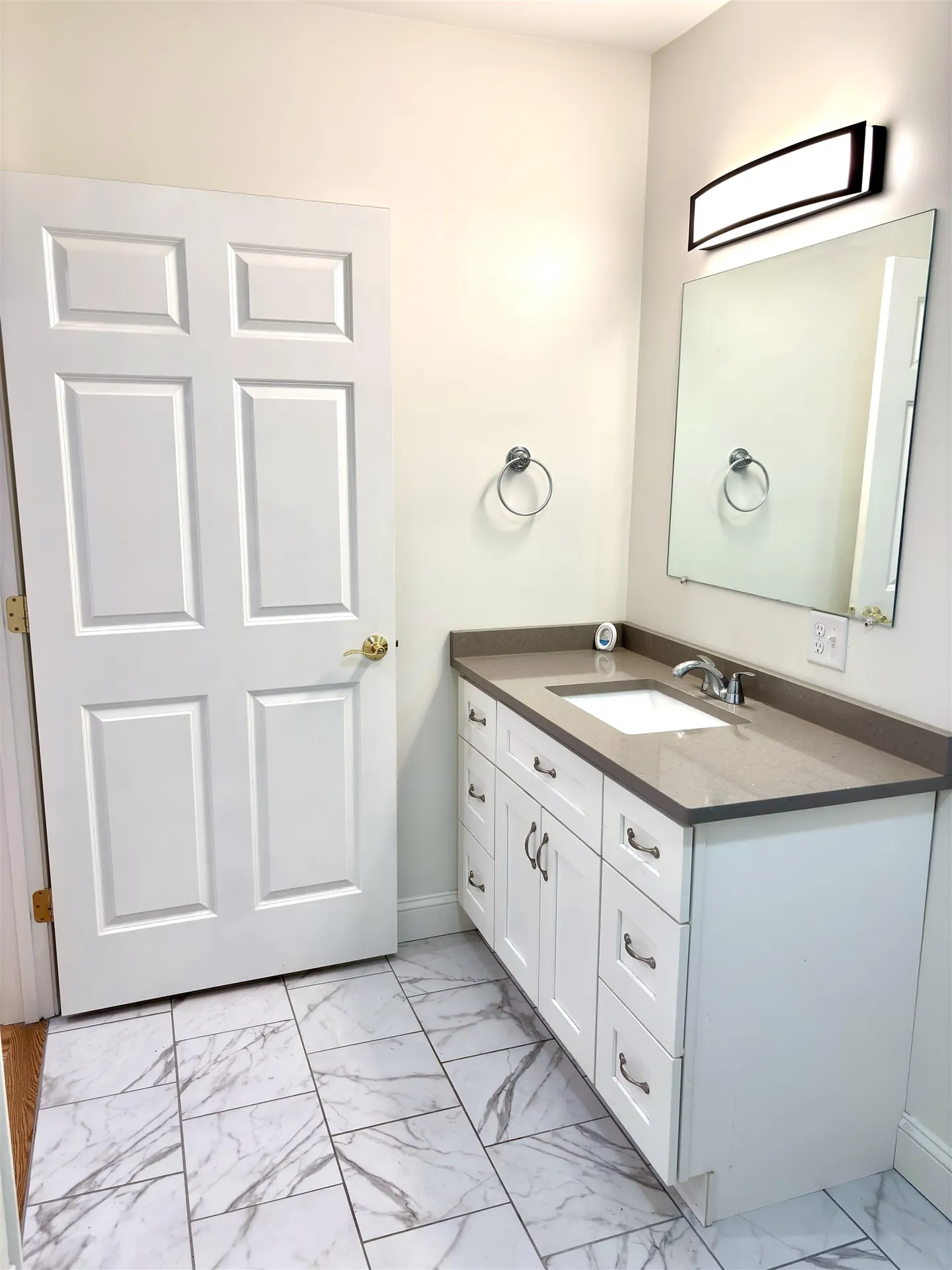 10 Diamond Oaks Boulevard Kingston NH 03848