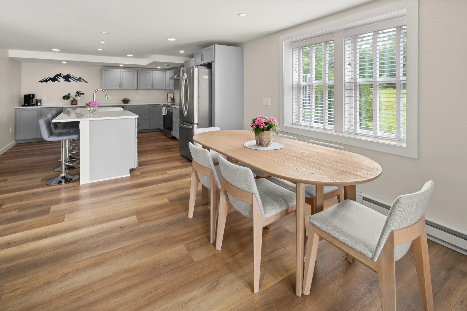 2366 Mountain Road Stowe VT 05672