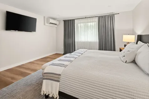 2366 Mountain Road Stowe VT 05672