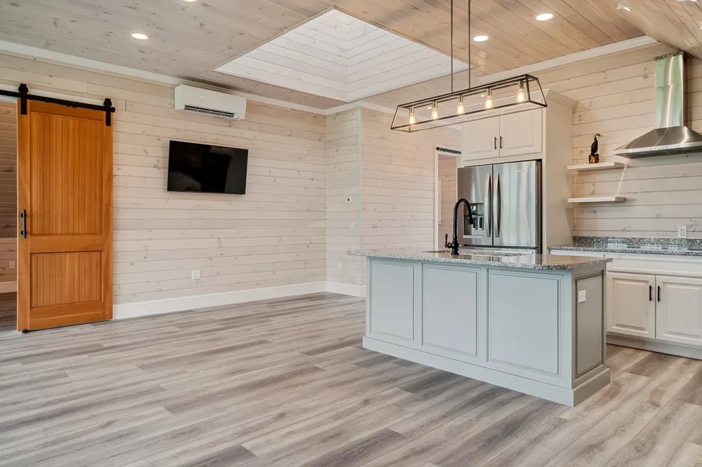 127 Tracy Road New London NH 03257