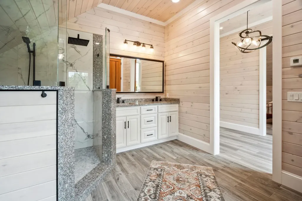 127 Tracy Road New London NH 03257