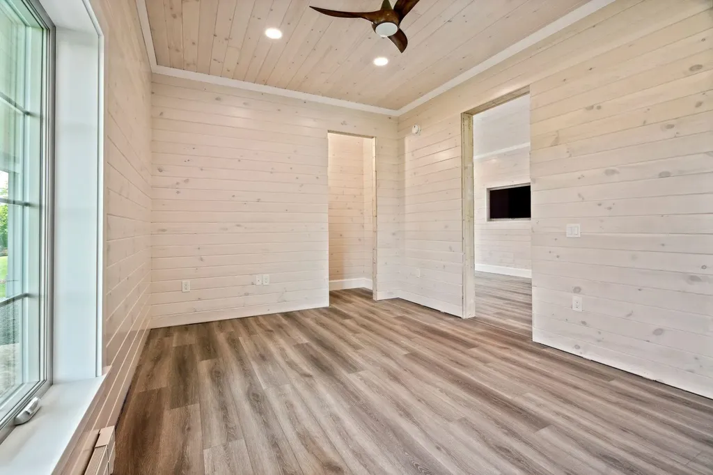 127 Tracy Road New London NH 03257