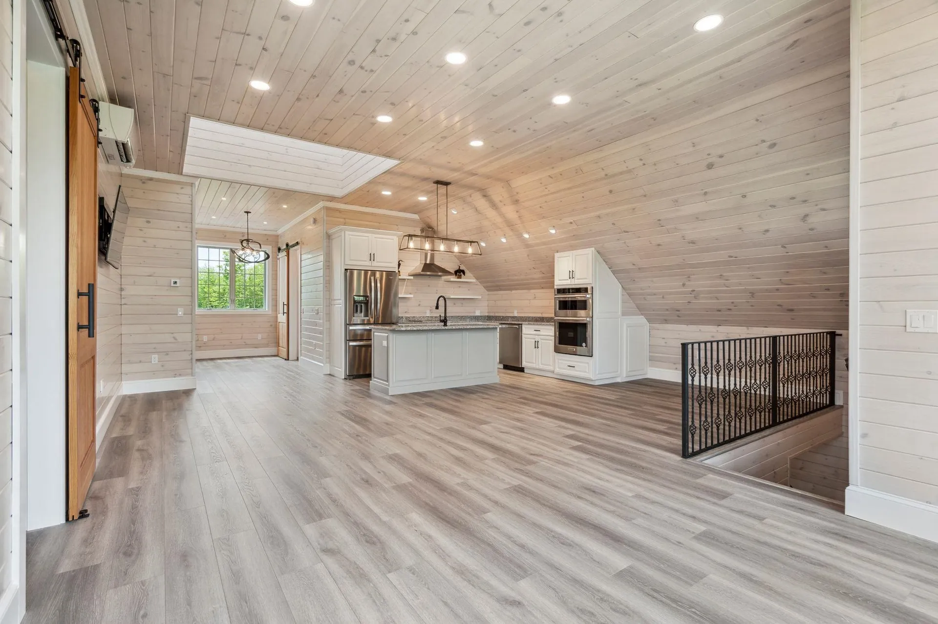 127 Tracy Road New London NH 03257