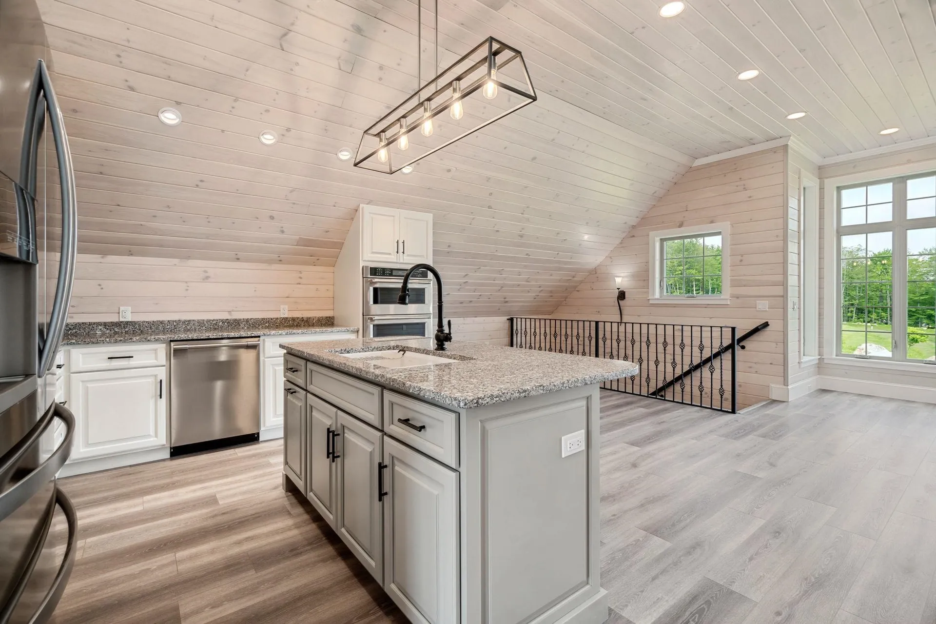 127 Tracy Road New London NH 03257