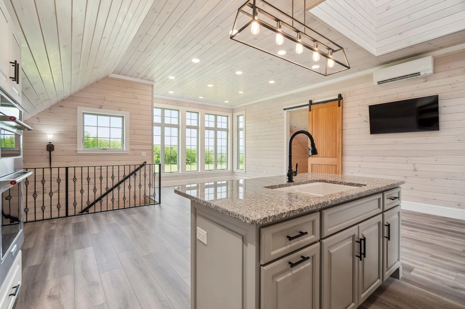 127 Tracy Road New London NH 03257