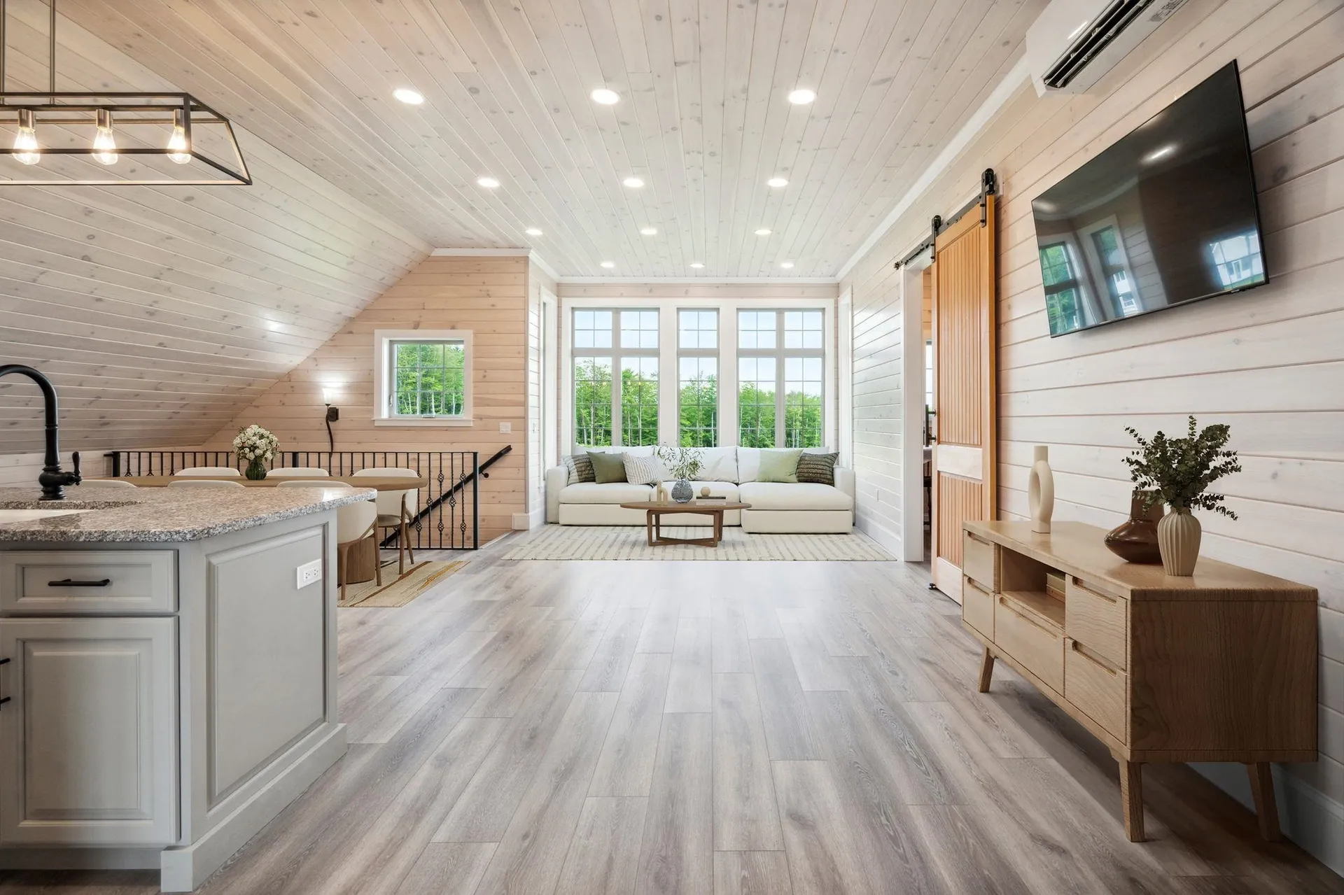 127 Tracy Road New London NH 03257