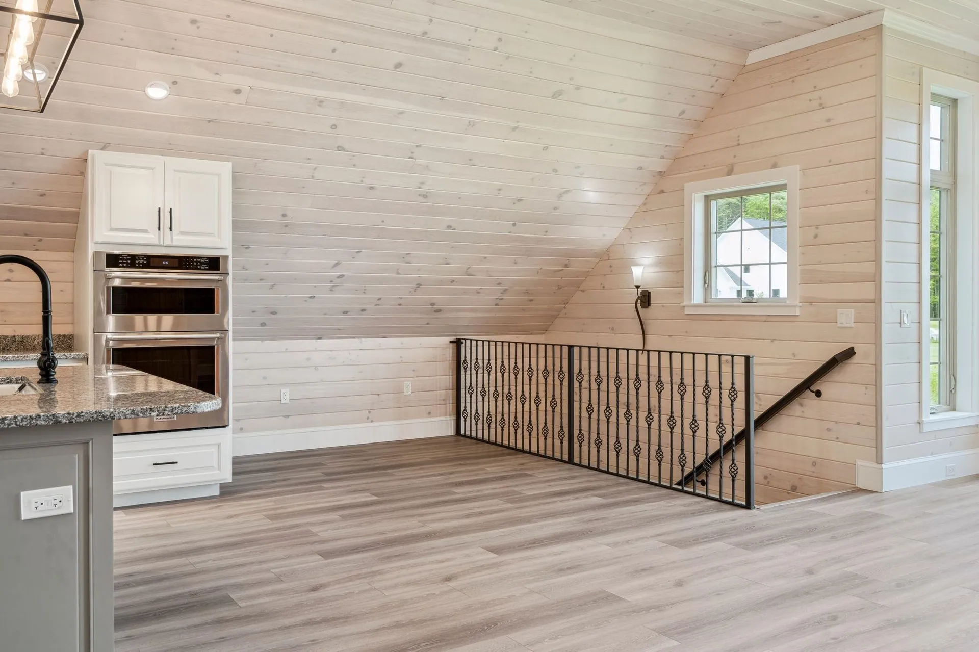 127 Tracy Road New London NH 03257