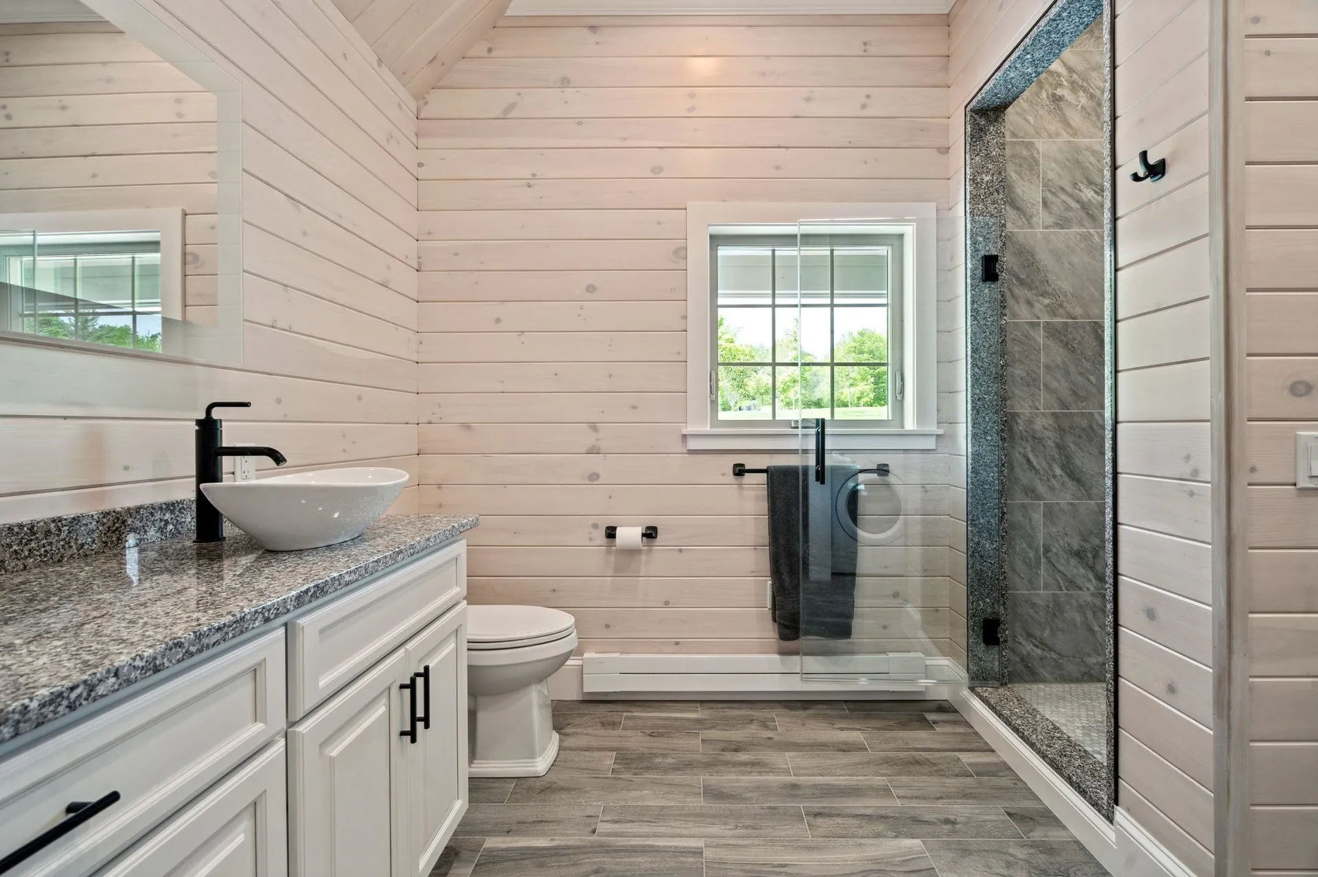 127 Tracy Road New London NH 03257