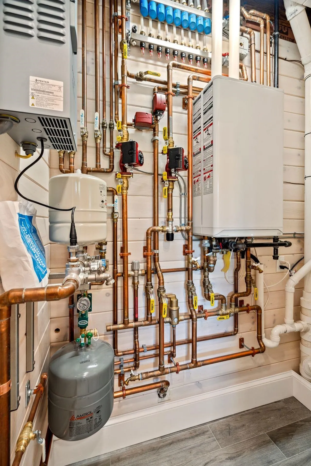 127 Tracy Road New London NH 03257