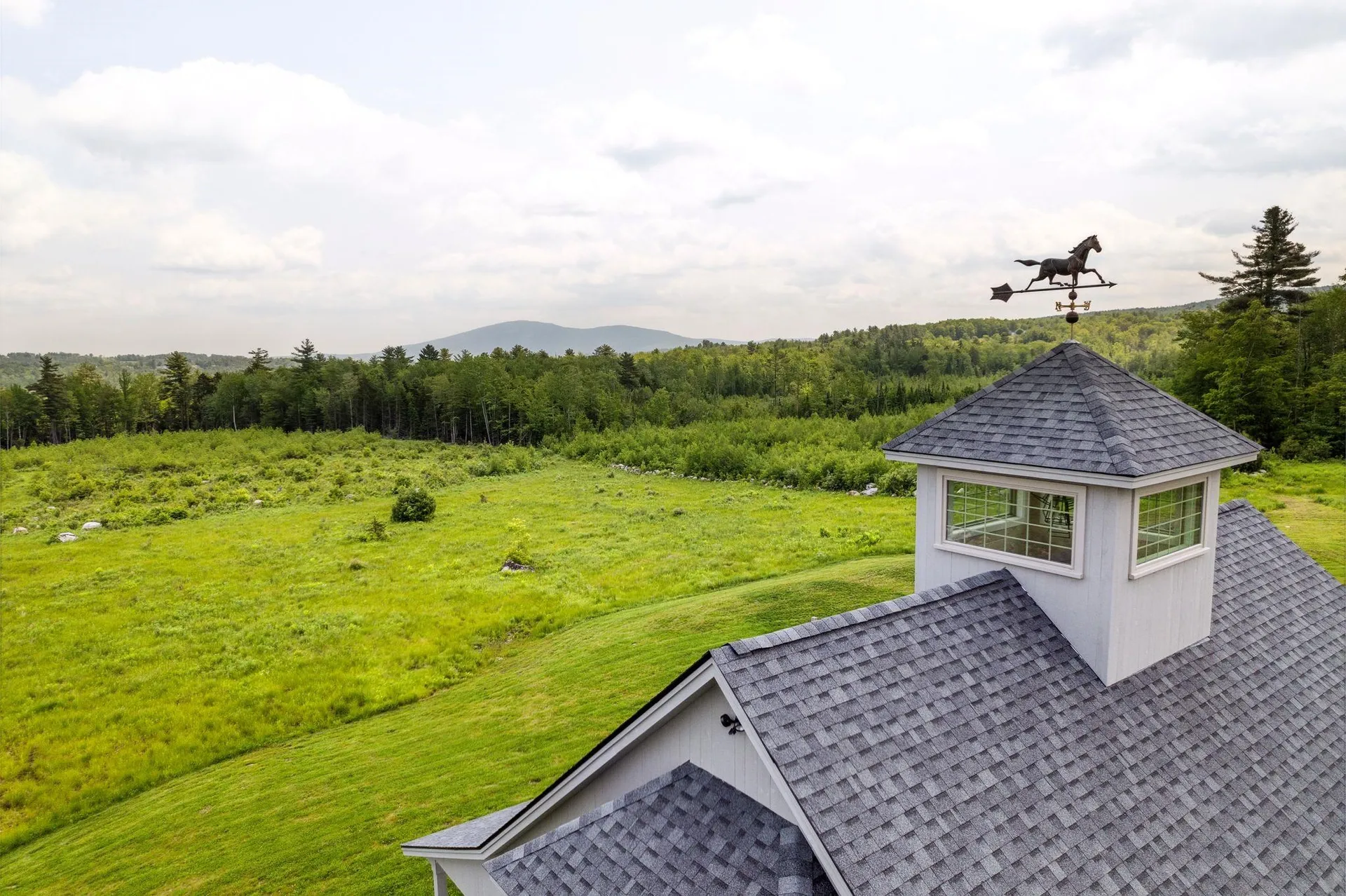 127 Tracy Road New London NH 03257