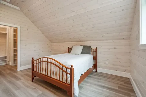 127 Tracy Road New London NH 03257