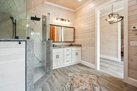 127 Tracy Road New London NH 03257