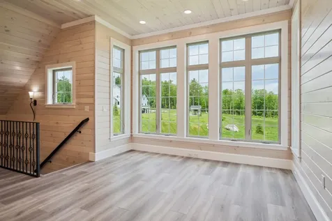 127 Tracy Road New London NH 03257