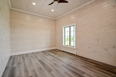 127 Tracy Road New London NH 03257