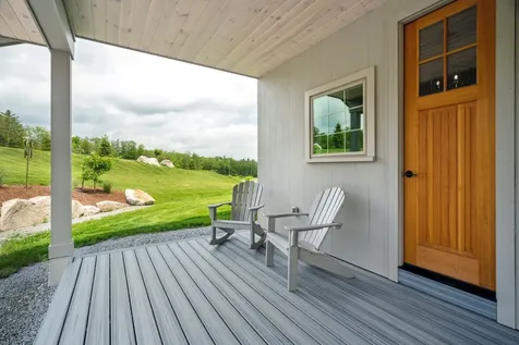 127 Tracy Road New London NH 03257