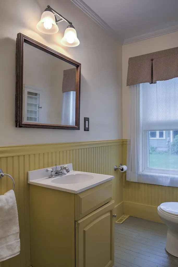 382 Park Avenue Keene NH 03431
