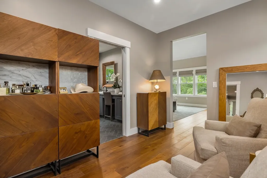 28 New Castle Avenue Portsmouth NH 03801