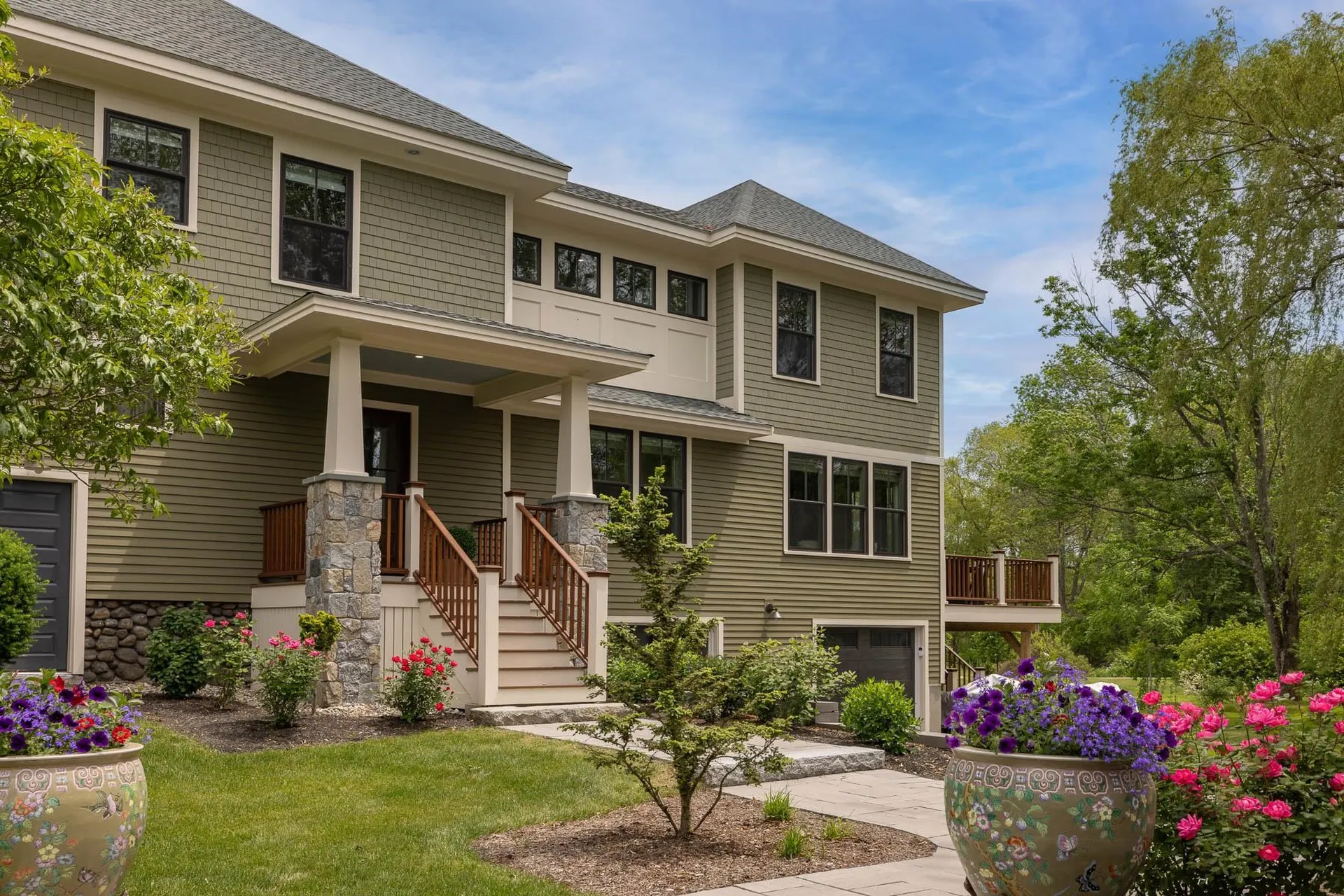 28 New Castle Avenue Portsmouth NH 03801