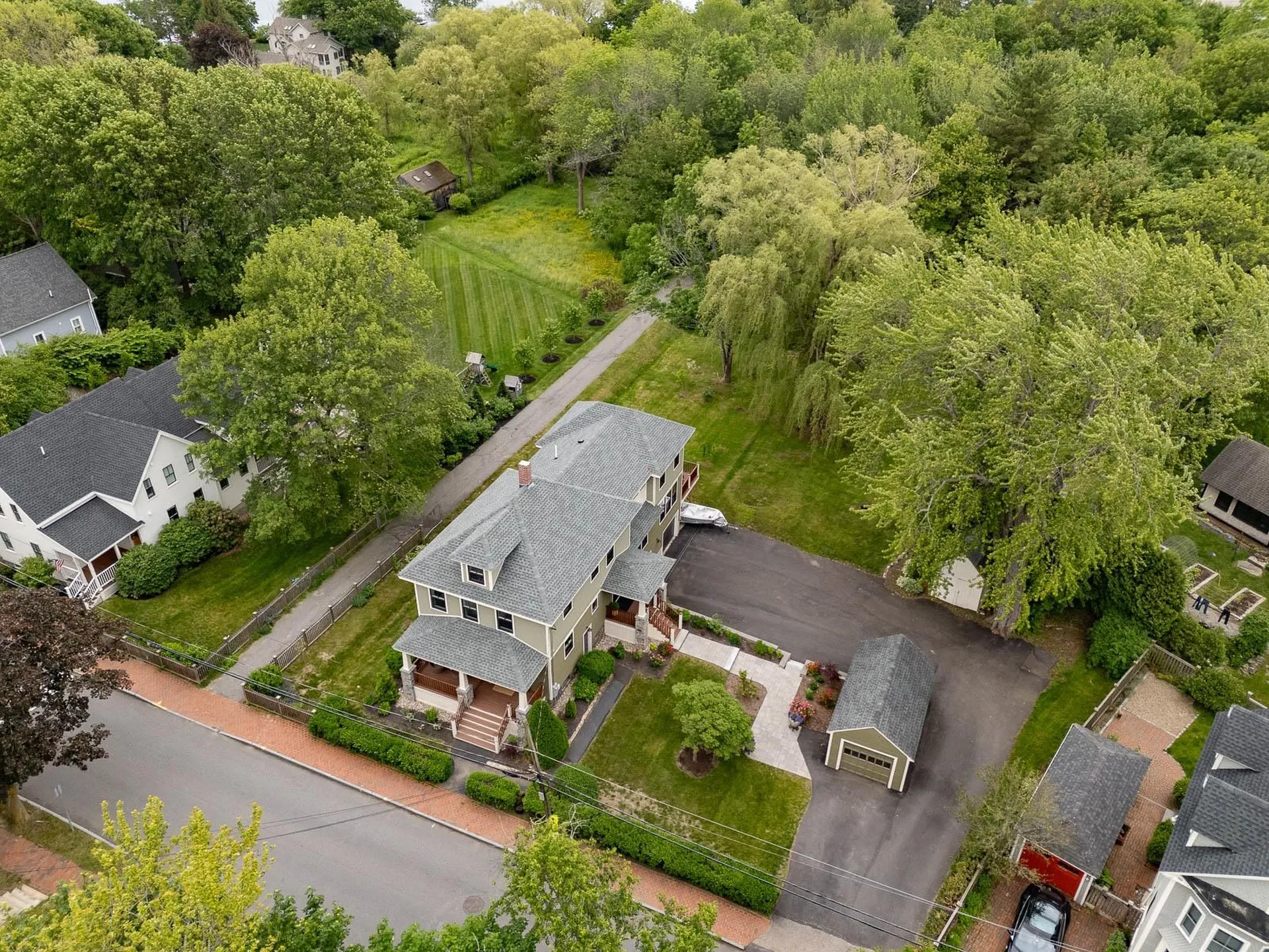 28 New Castle Avenue Portsmouth NH 03801