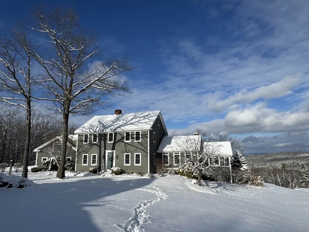 541 South Road Hopkinton NH 03229