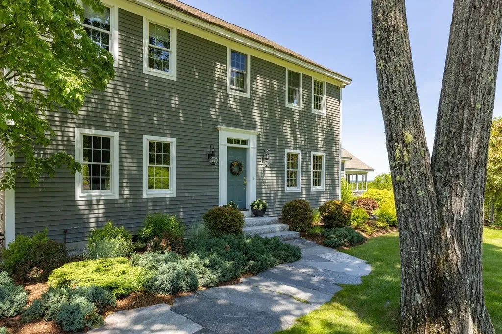 541 South Road Hopkinton NH 03229