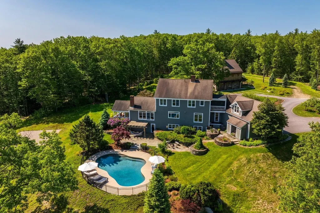 541 South Road Hopkinton NH 03229