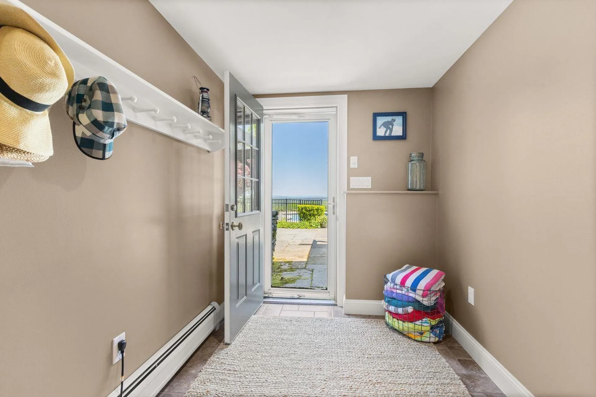 541 South Road Hopkinton NH 03229