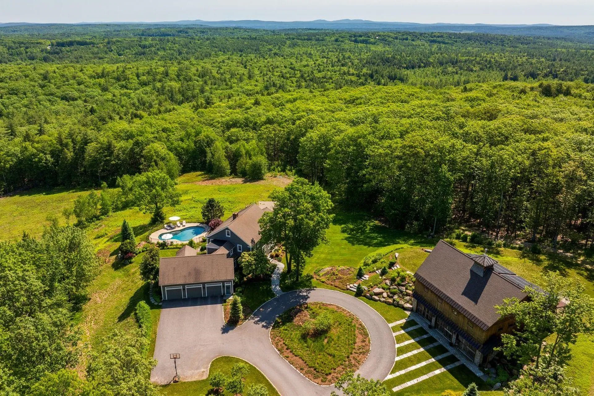 541 South Road Hopkinton NH 03229