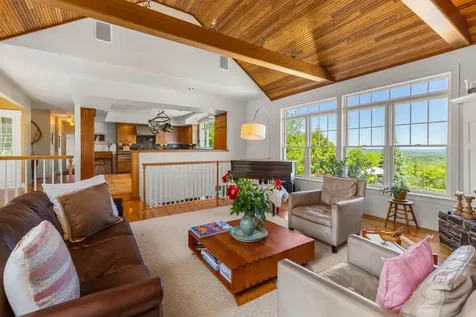 541 South Road Hopkinton NH 03229