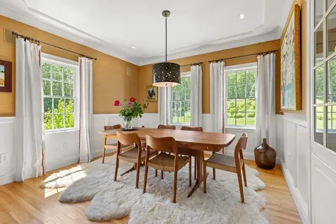 541 South Road Hopkinton NH 03229