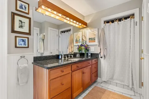 541 South Road Hopkinton NH 03229