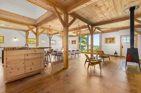 541 South Road Hopkinton NH 03229